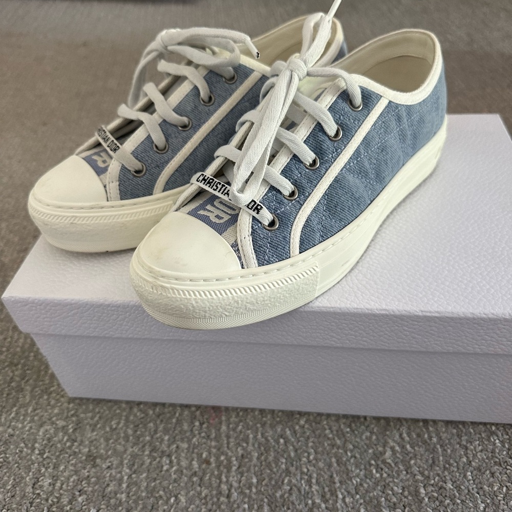 Almost new Christian Dior Walk’N’Dior quilted blue sneaker 36